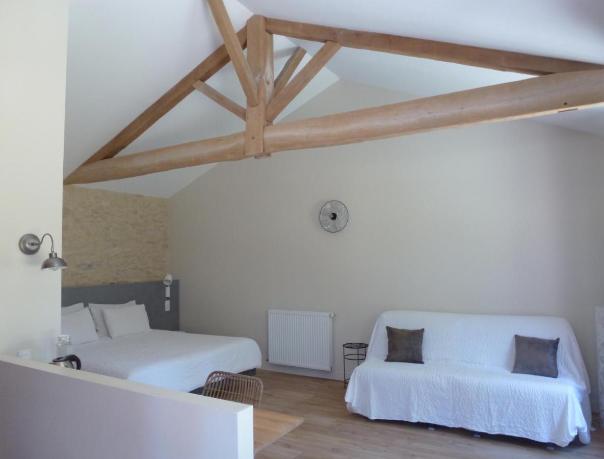 Bed and Breakfast Au Petit Grain Coutures  Zewnętrze zdjęcie